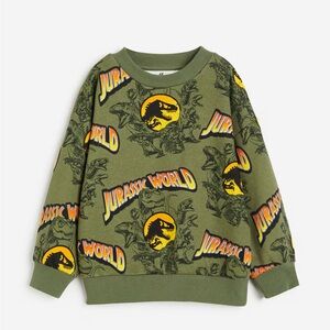 H&M Green Jurassic World Sweatshirt